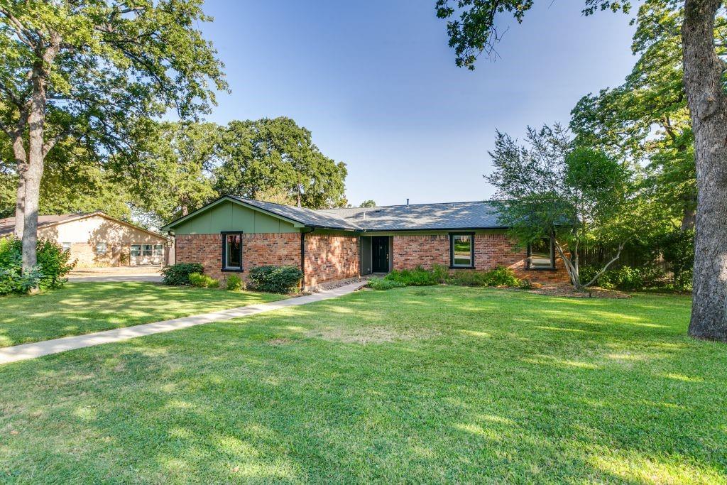 409 Brian Drive Property Photo 1