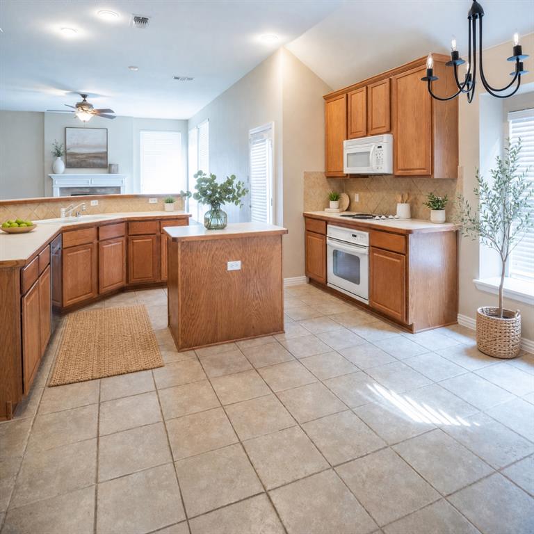 5516 Amber Way Property Photo 6