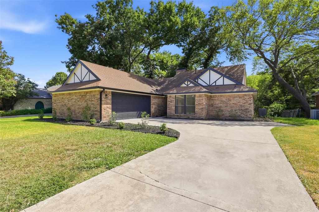 5425 Deep Canyon Drive Property Photo 1