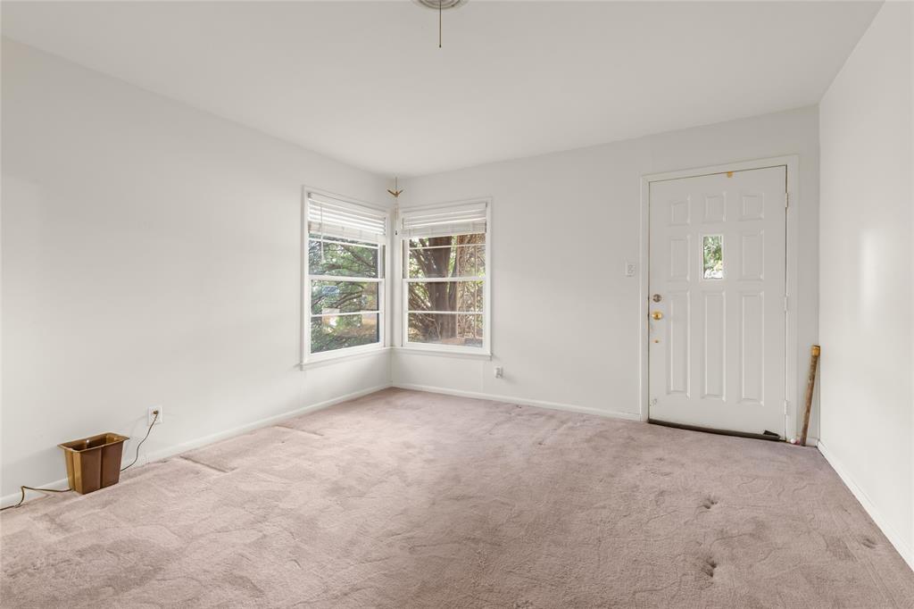 2168 Westview Drive Property Photo 8