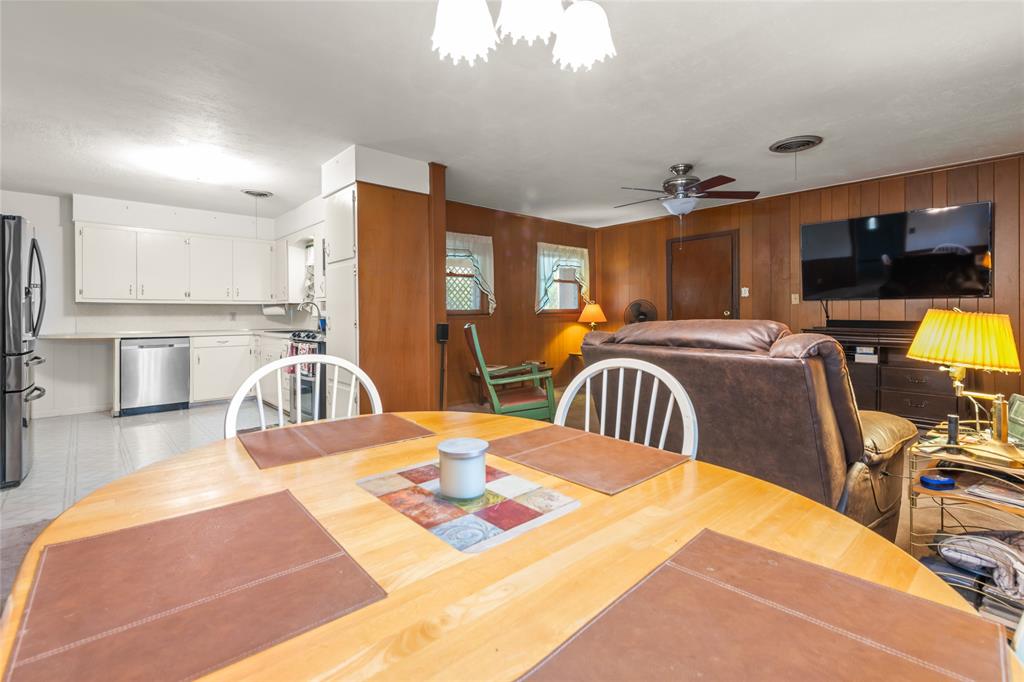 2168 Westview Drive Property Photo 12