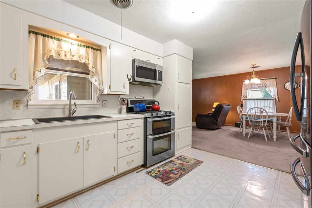2168 Westview Drive Property Photo 19