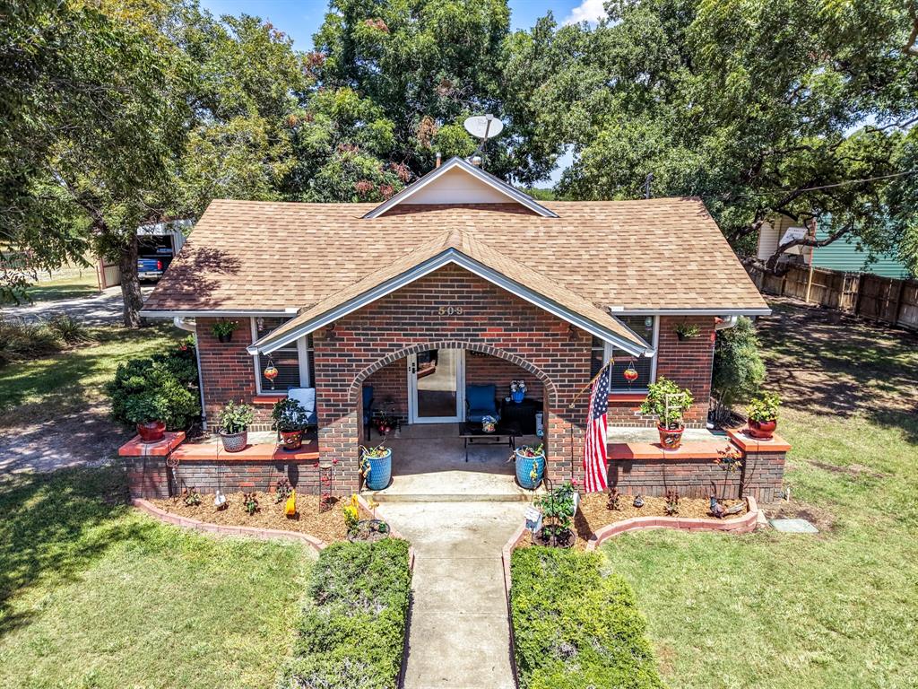 509 E Almante Avenue Property Photo 15