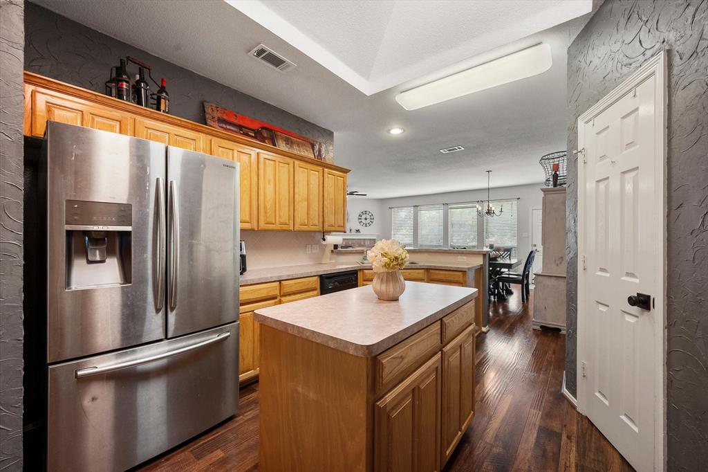 6920 Coldwater Canyon Road Property Photo 10