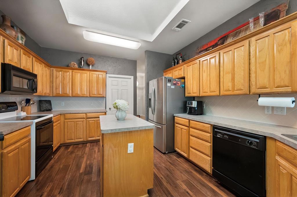 6920 Coldwater Canyon Road Property Photo 11
