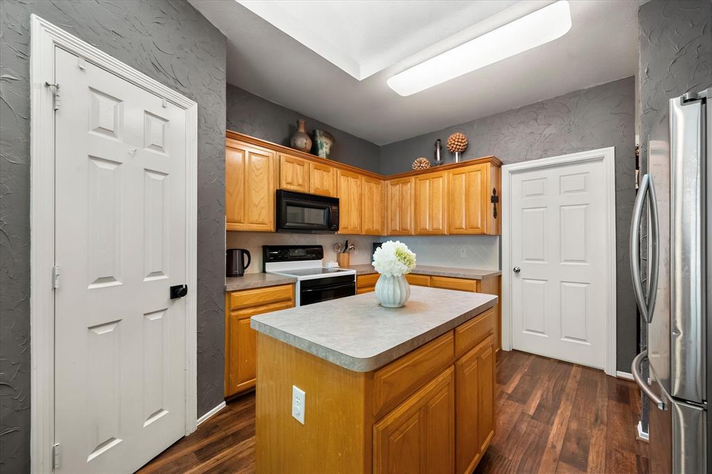 6920 Coldwater Canyon Road Property Photo 12