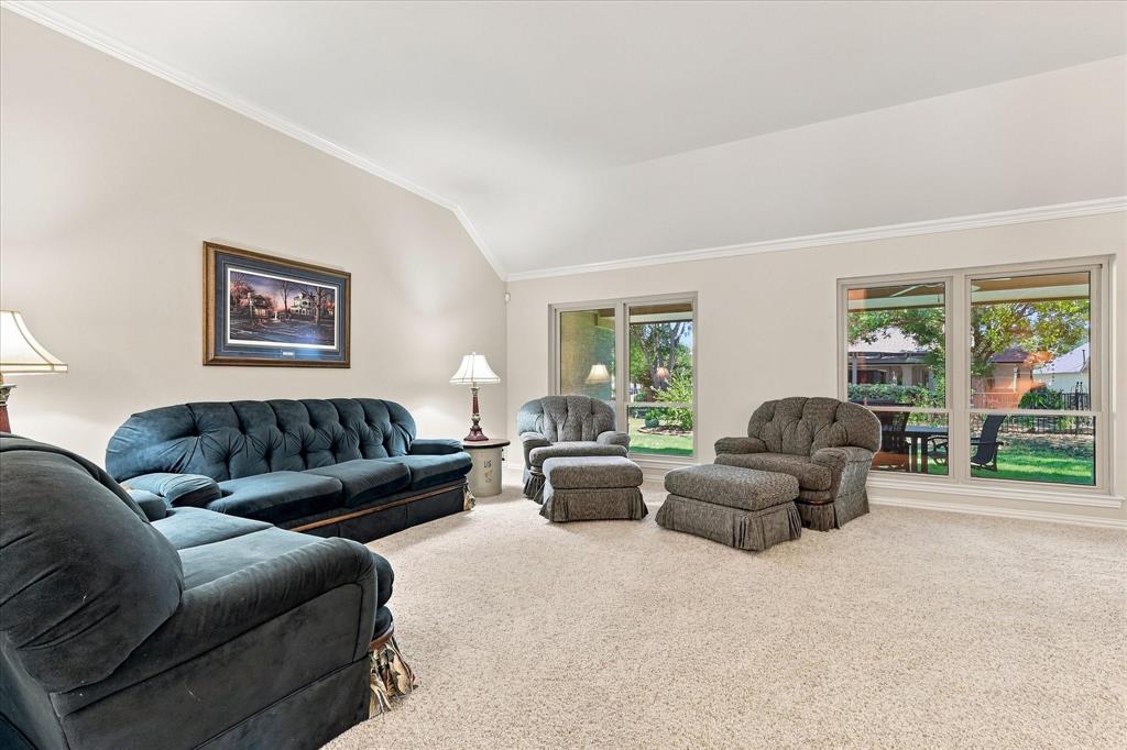 10512 Belvedere Drive Property Photo 5