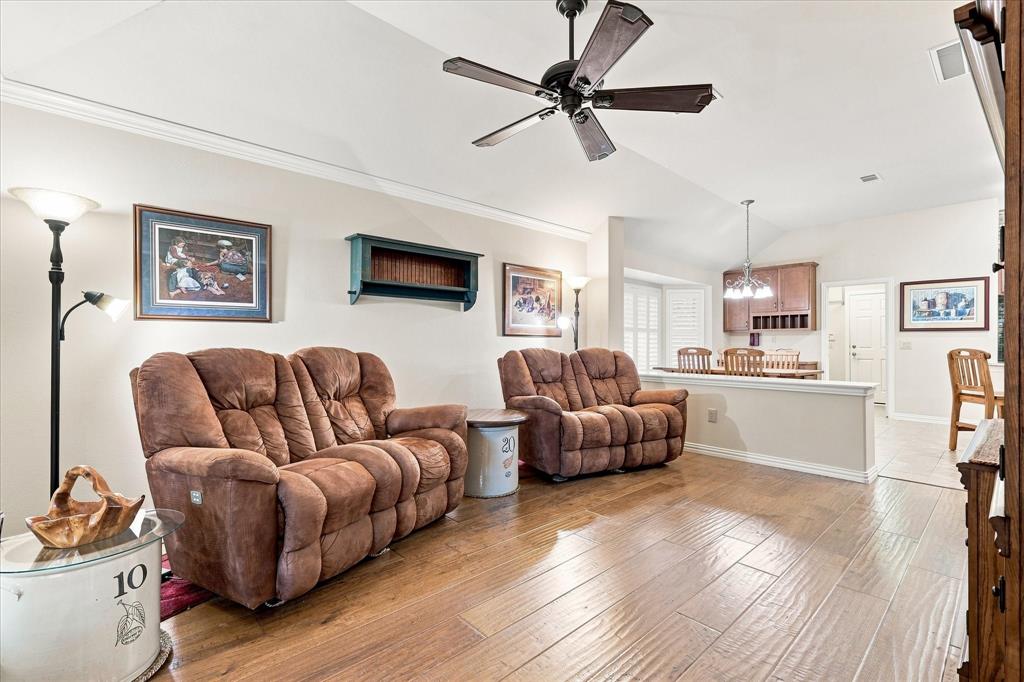 10512 Belvedere Drive Property Photo 7