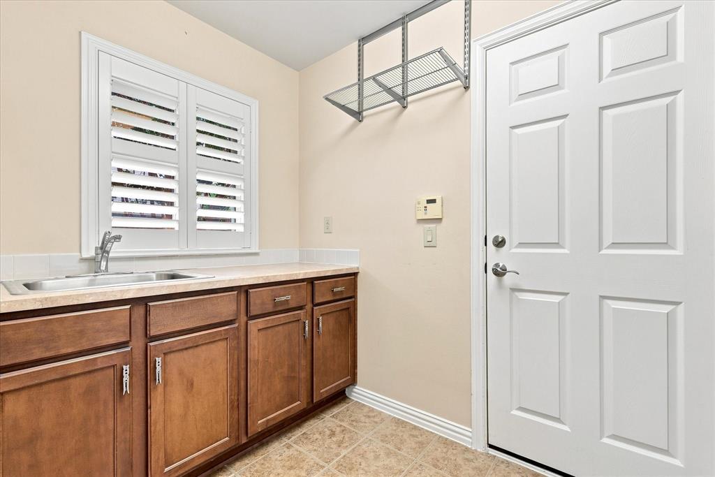 10512 Belvedere Drive Property Photo 24