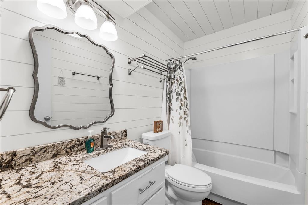 1214 Baylor Avenue 109 Property Photo 14