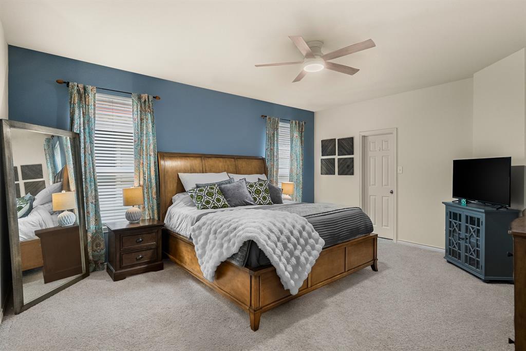 3525 Washington Drive Property Photo 16