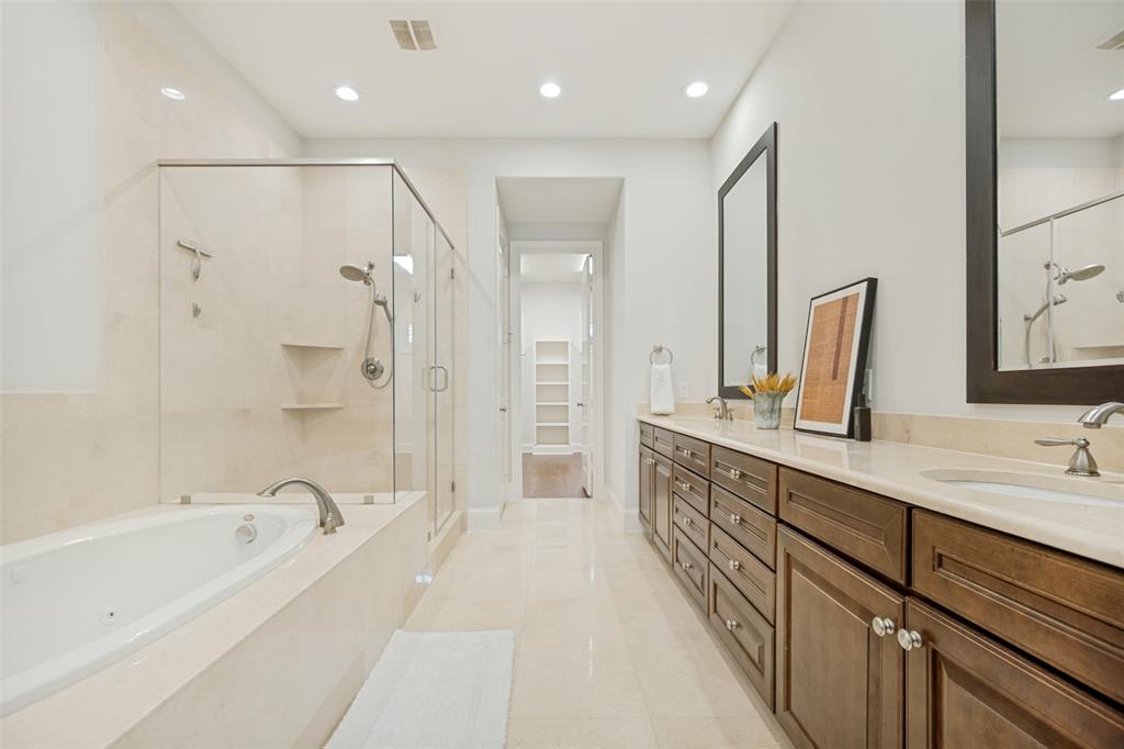 2110 Helsminster Drive Property Photo 20