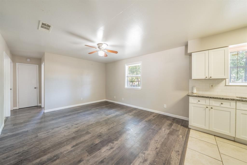 4646 Ridgepoint Drive Property Photo 2