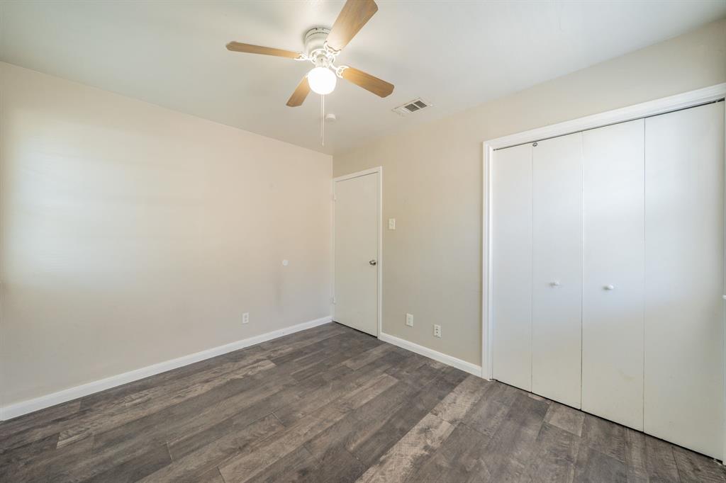 4646 Ridgepoint Drive Property Photo 16