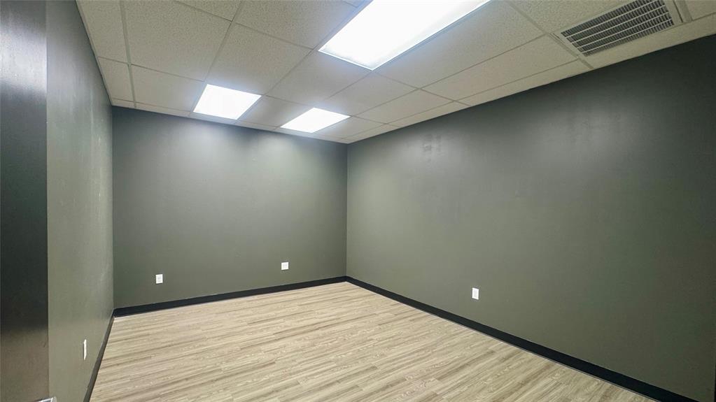 205 Hooper Road Property Photo 8
