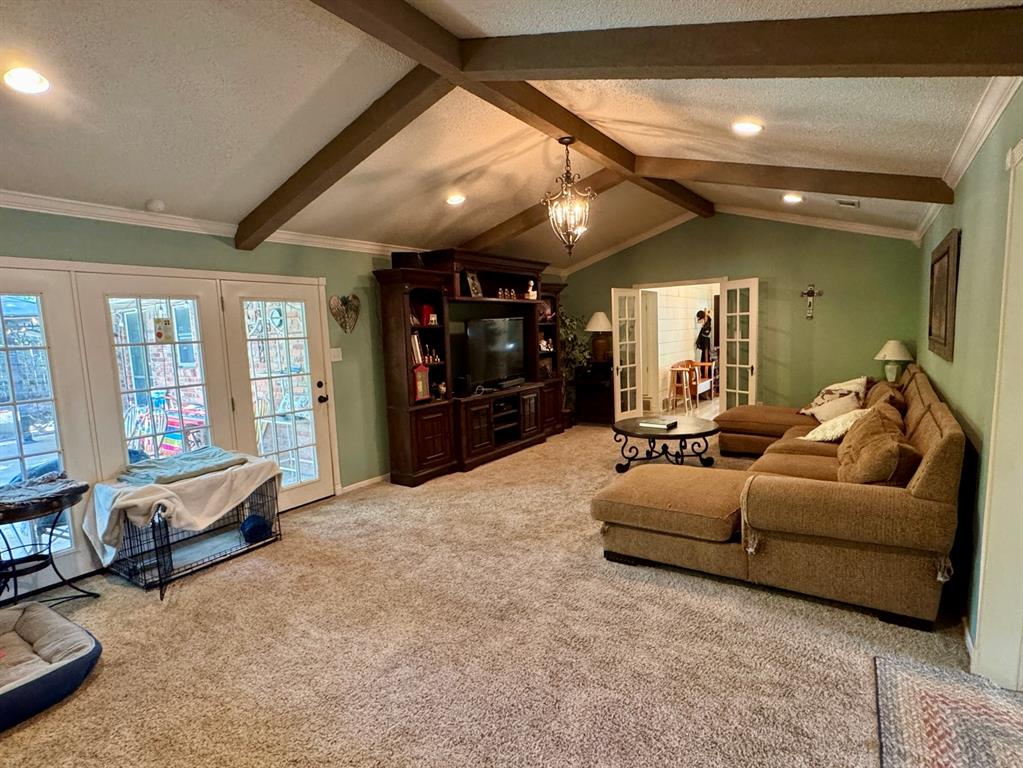 1013 Overhill Drive Property Photo 13