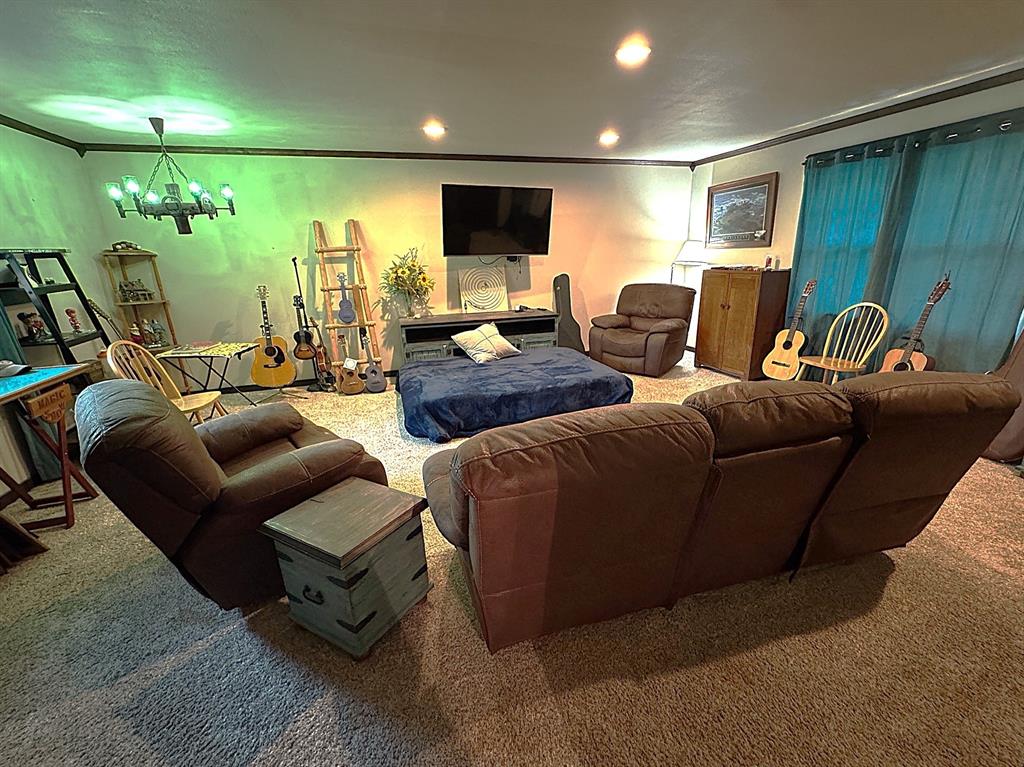 1013 Overhill Drive Property Photo 23