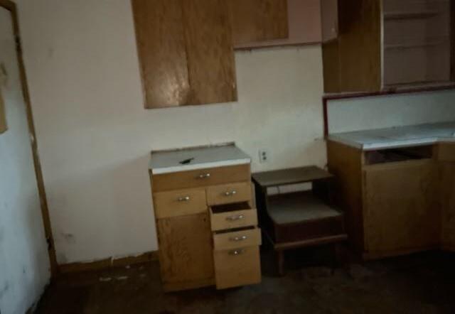 805 Main Property Photo 11