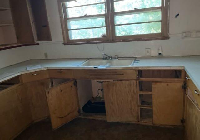 805 Main Property Photo 12