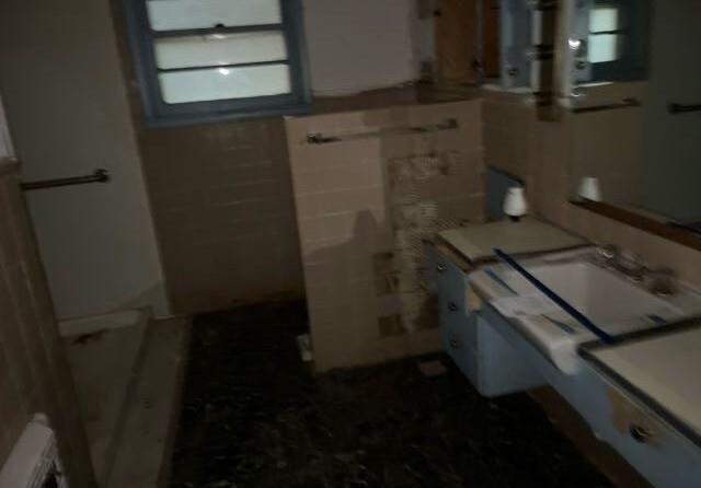 805 Main Property Photo 20