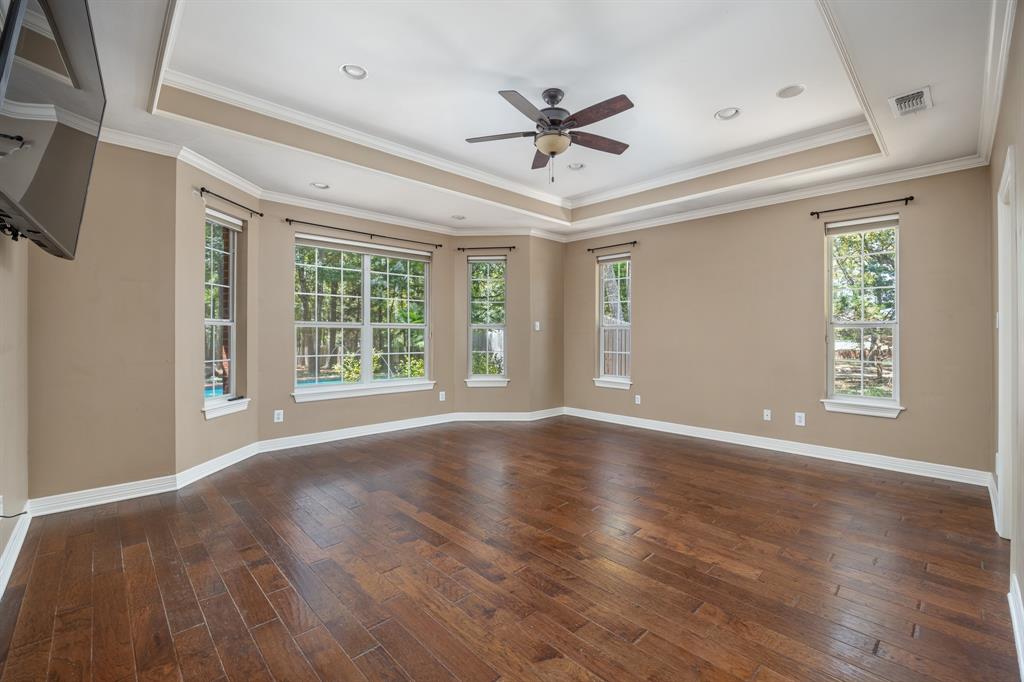 17820 Oak Forest Drive Property Photo 8