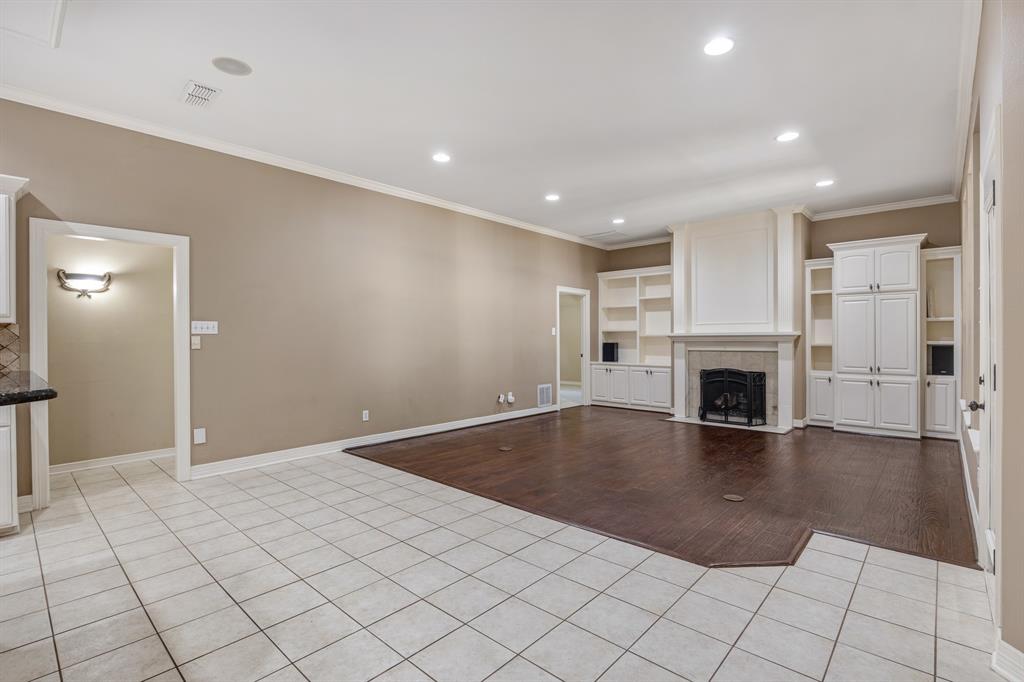 17820 Oak Forest Drive Property Photo 22
