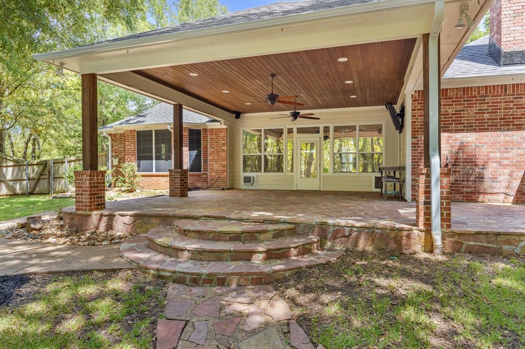 17820 Oak Forest Drive Property Photo 31