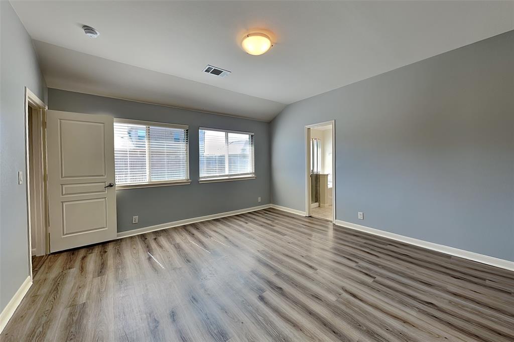 2112 Danibelle Drive Property Photo 4