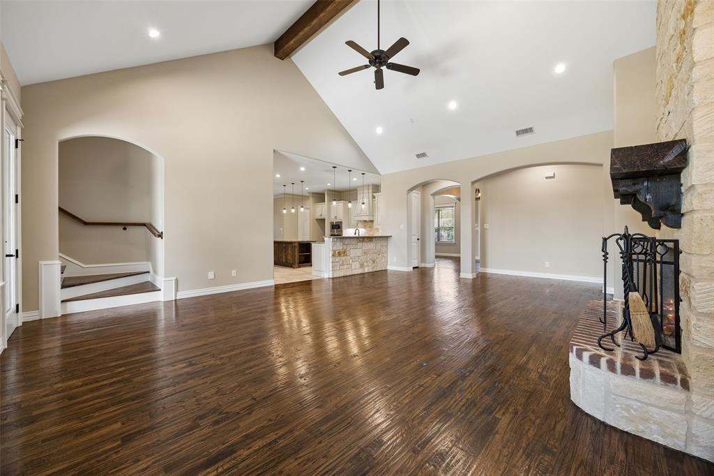 2526 Fruitland Avenue Property Photo 8