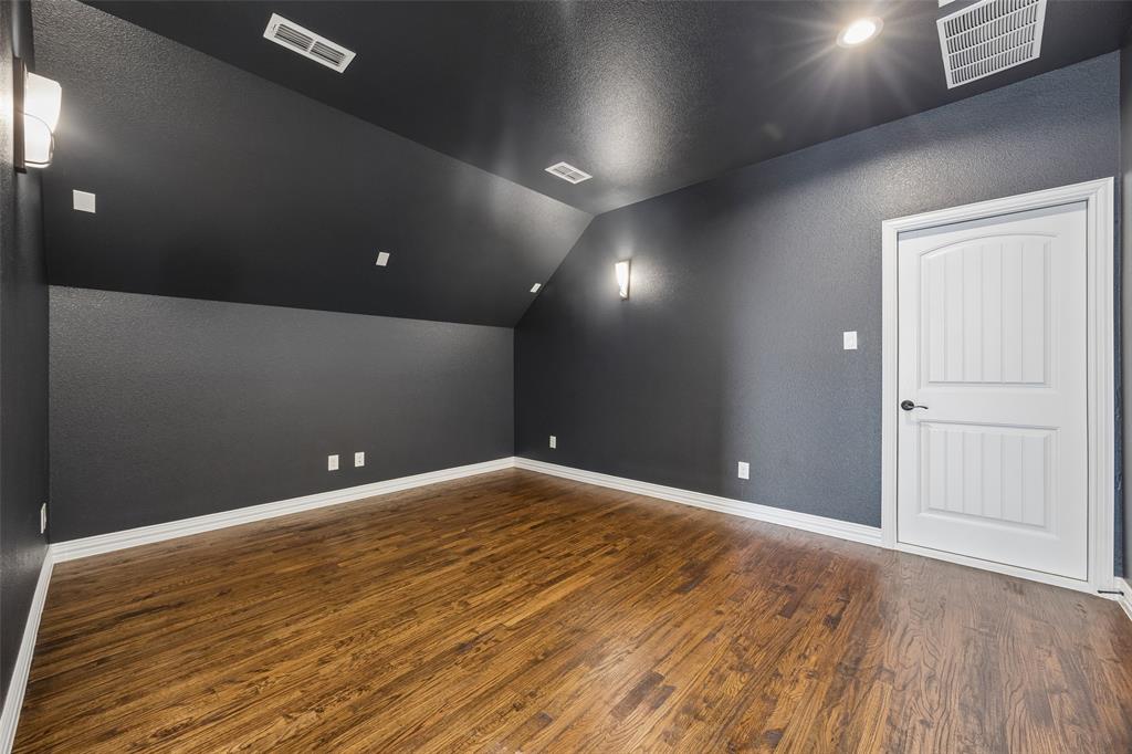 2526 Fruitland Avenue Property Photo 32