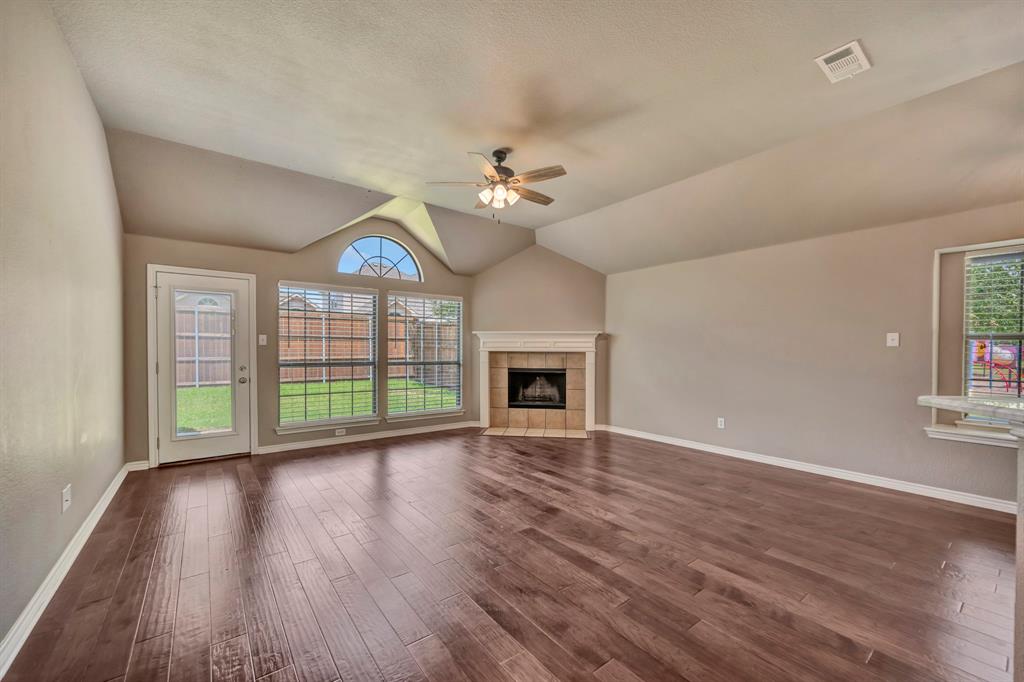 11612 Wild Pear Lane Property Photo 9