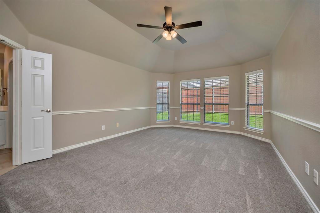 11612 Wild Pear Lane Property Photo 14