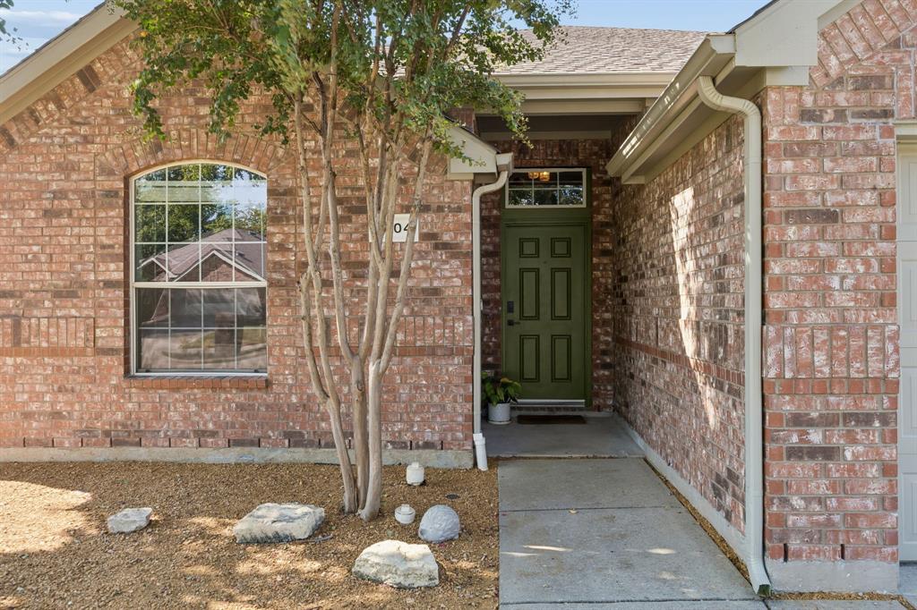 3704 Redwood Circle Property Photo 8