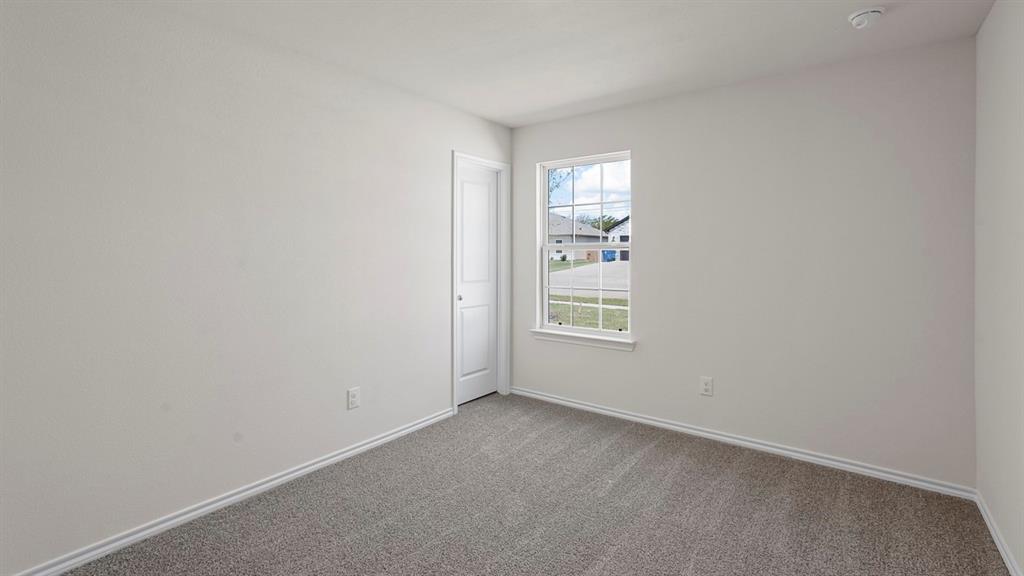 1105 Overhill Road Property Photo 5