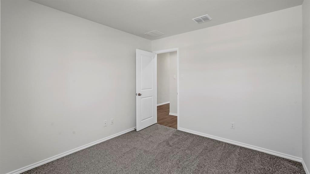 1105 Overhill Road Property Photo 7