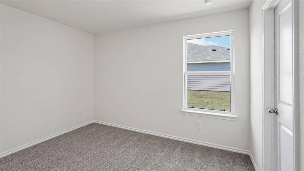 1105 Overhill Road Property Photo 9