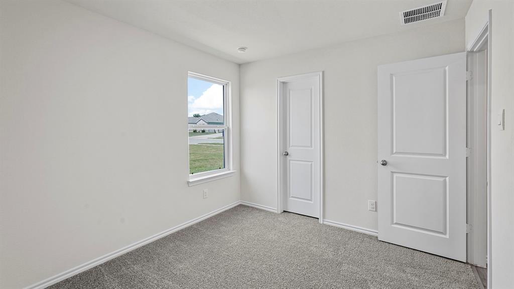 1105 Overhill Road Property Photo 12