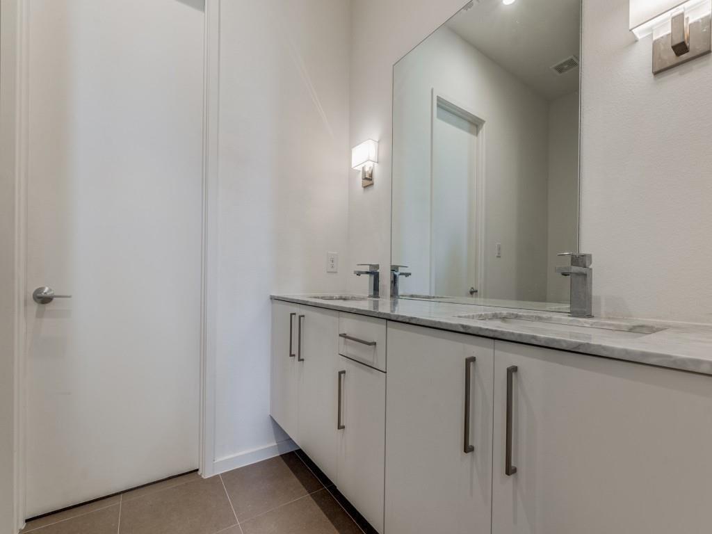 1514 N Washington 105 Property Photo 8