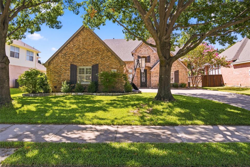 1820 Forest Bend Lane Property Photo 3