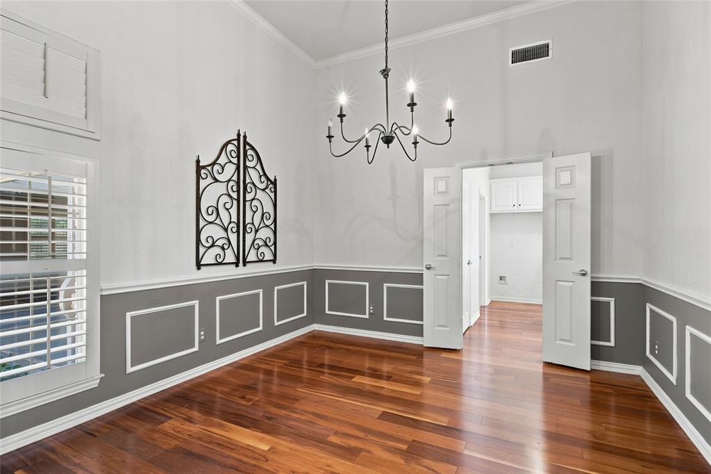 1820 Forest Bend Lane Property Photo 7