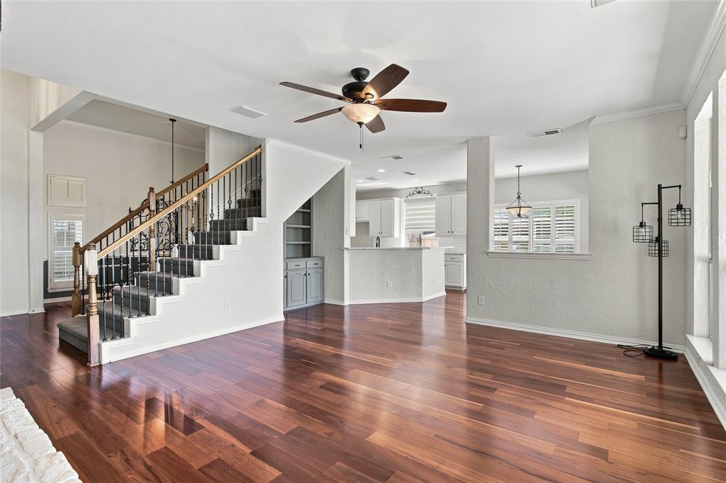 1820 Forest Bend Lane Property Photo 10