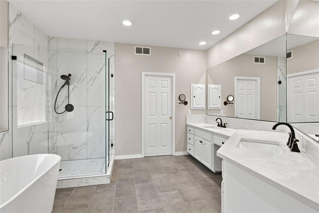1820 Forest Bend Lane Property Photo 23
