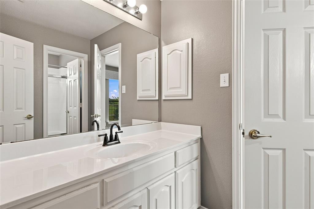 1820 Forest Bend Lane Property Photo 33