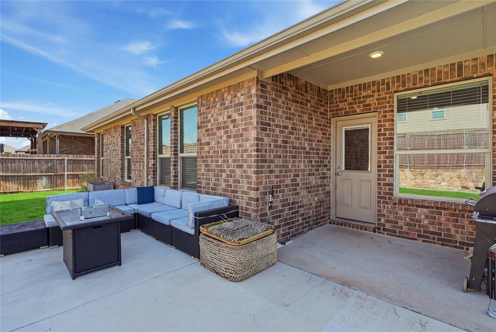 1812 Ruffian Road Property Photo 34