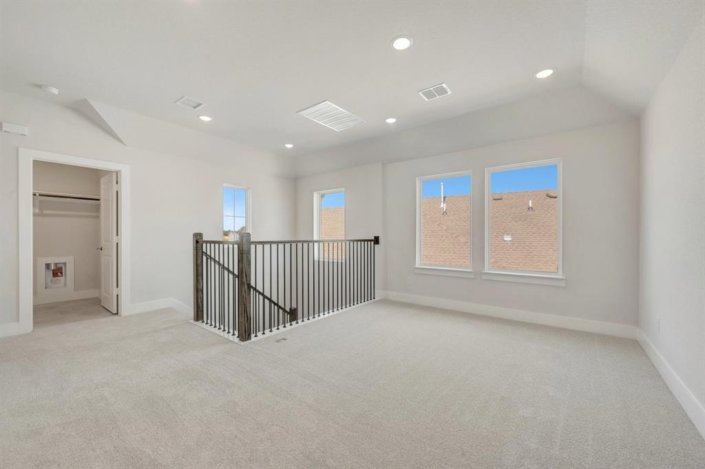 8013 Autumn Sage Trail Property Photo 11