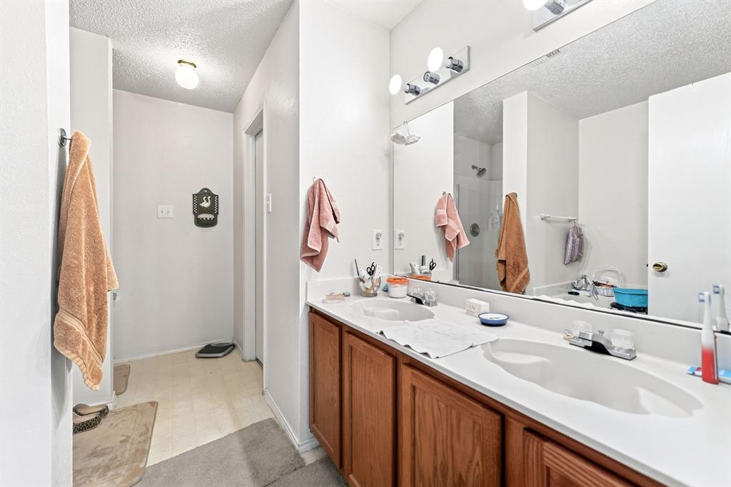 4209 Boxwood Drive Property Photo 10
