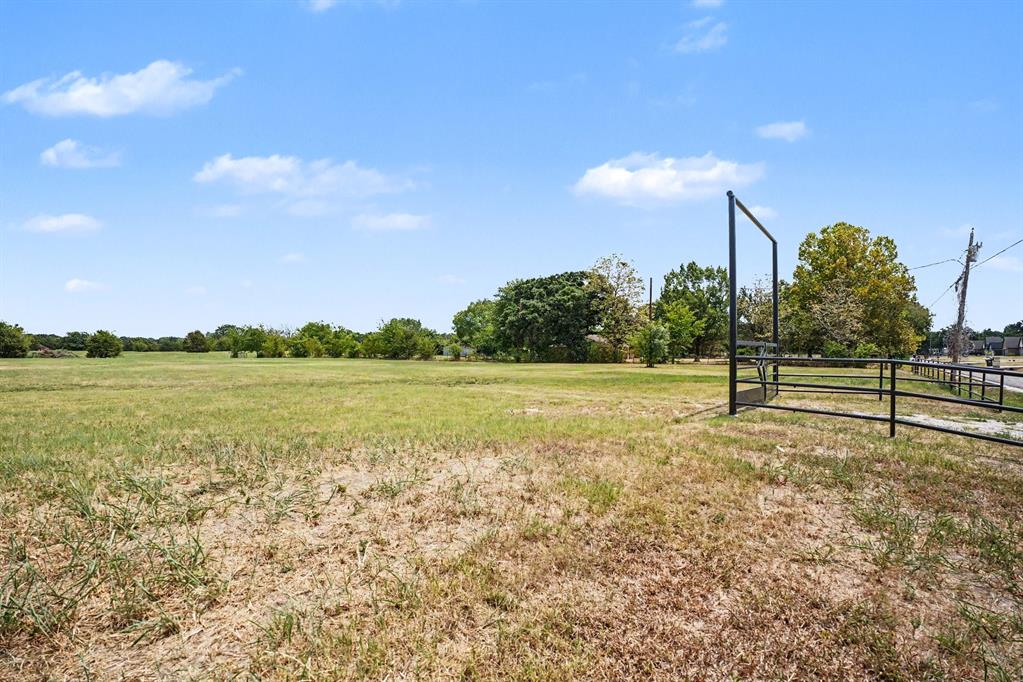11684 Cr 313 Property Photo 1