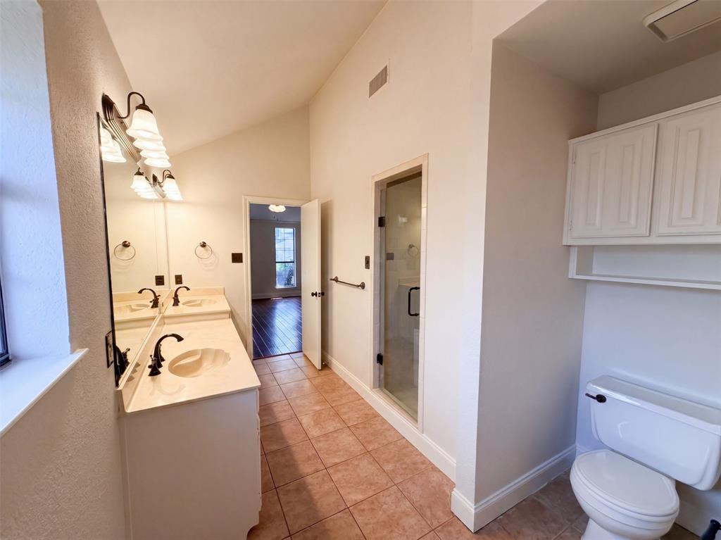 512 W Jefferson Street Property Photo 15