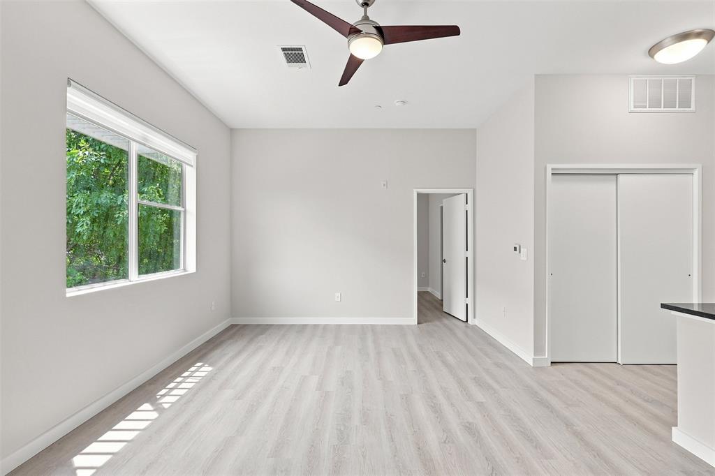 3025 Bryan Street 2h Property Photo 10