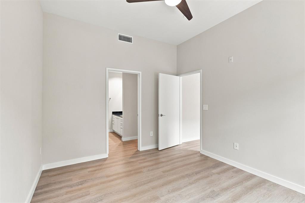 3025 Bryan Street 2h Property Photo 16